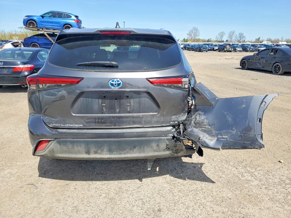 2022 Toyota Highlander VIN 5TDGBRCH5NS537692 COPART salvage auction — REAR END, Salvage Title, sold $22,200 on 2026-07-16 (photo 6)