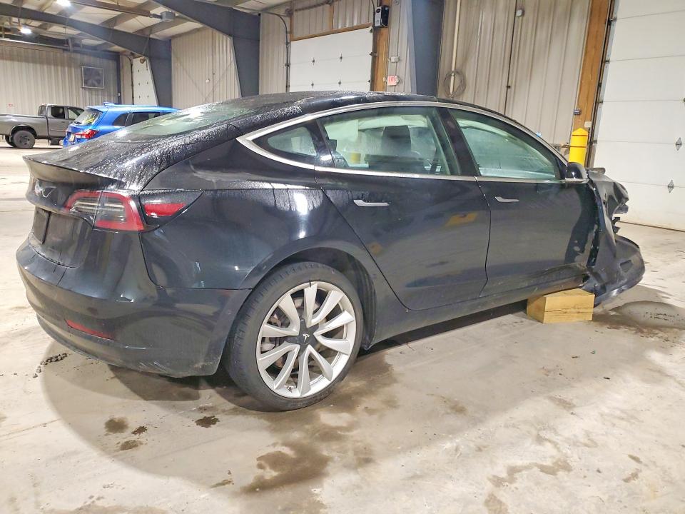 2020 Tesla Model 3 VIN 5YJ3E1EA8LF785542 COPART salvage auction — FRONT END, Pa - Certificate Of Salvage, sold $3,250 on 2026-07-22 (photo 3)