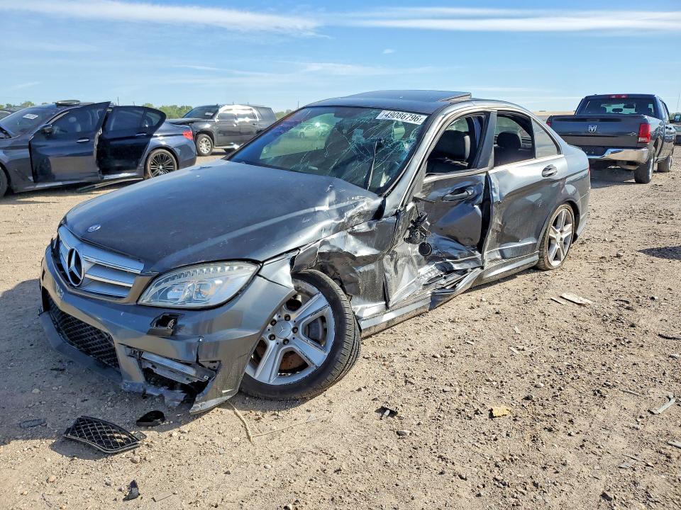 2010 Mercedes-benz C class VIN WDDGF5EB7AA403169 COPART salvage auction — SIDE, TX - NONREPAIRABLE TITLE, sold $625 on 2026-07-16 (photo 1)