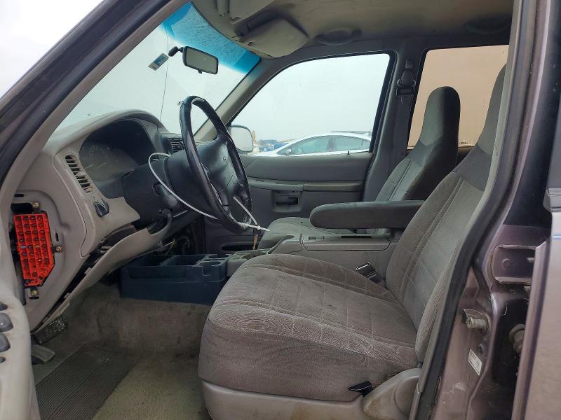 1996 Ford Explorer VIN 1FMDU32X3TZB36619 COPART salvage auction — UNDERCARRIAGE, Tx - Salvage Vehicle Title, sold $275 on 2026-07-02 (photo 7)
