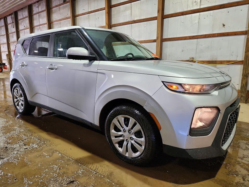 2020 Kia Soul VIN KNDJ23AU2L7098056 COPART salvage auction — HAIL, OH, sold $90 on 2026-07-27 (photo 4)