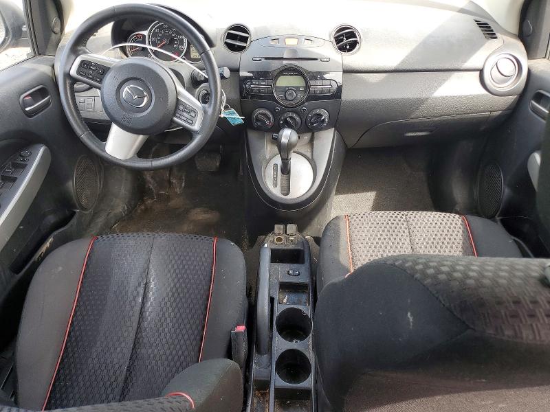 2013 Mazda 2 VIN JM1DE1LZ1D0157772 COPART salvage auction — REAR END, Il - Salvage Certificate, sold $925 on 2026-07-31 (photo 8)