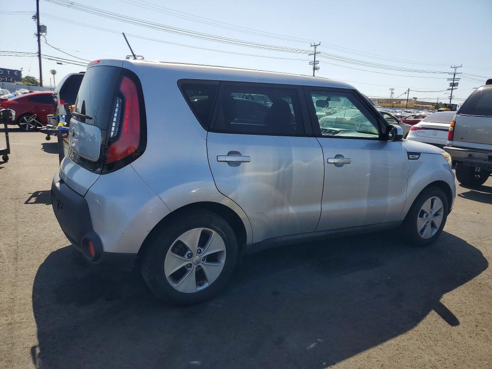 2015 Kia Soul VIN KNDJN2A28F7805293 COPART salvage auction — VANDALISM, Ca - Salvage Certificate, sold $900 on 2026-07-15 (photo 3)