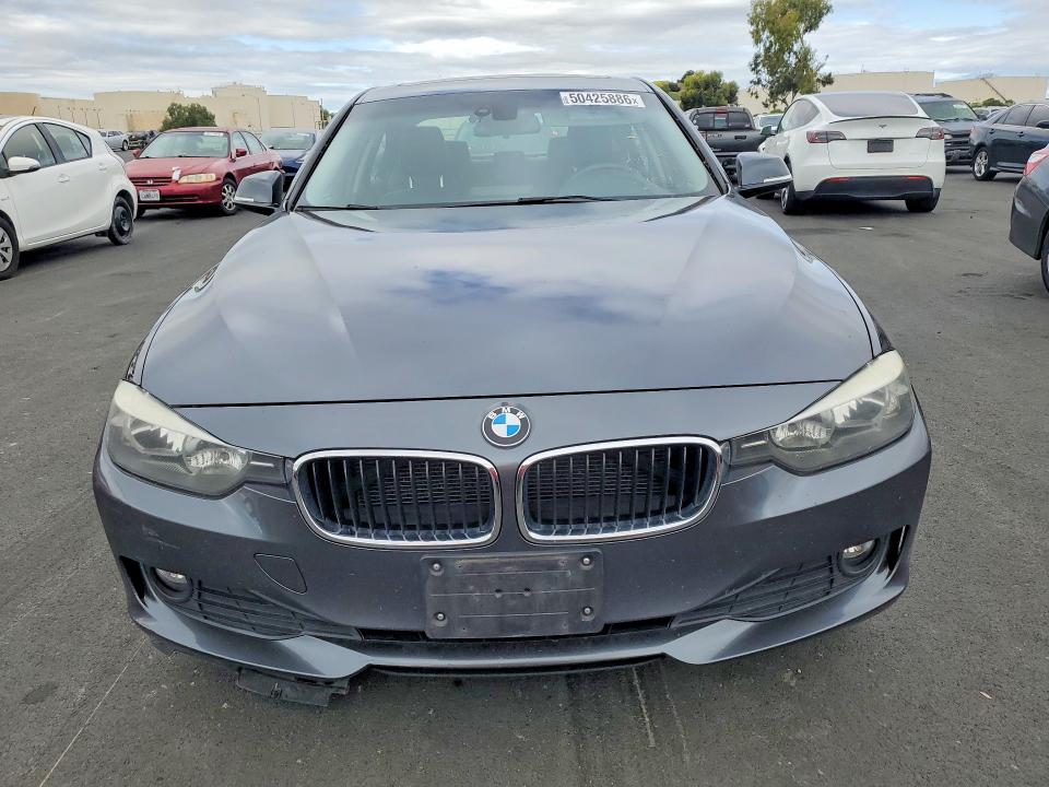 2014 BMW 3er VIN WBA3C3G58ENS71130 COPART salvage auction — REAR END, Ca - Salvage Certificate, sold $1,500 on 2026-07-08 (photo 5)