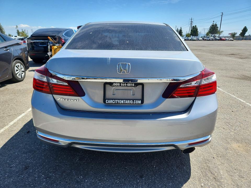 2017 Honda Accord VIN 1HGCR2F34HA044784 COPART salvage auction — FRONT END, Salvage Title, sold $200 on 2026-07-21 (photo 6)