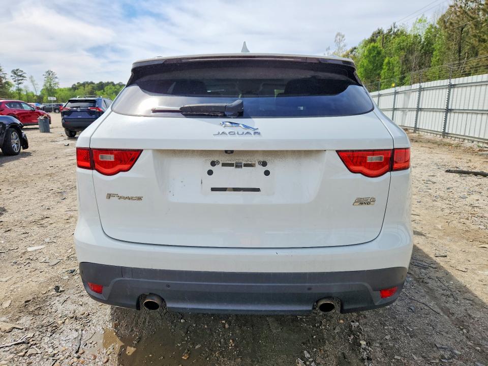 2018 Jaguar F-pace VIN SADCK2FX7JA267207 COPART salvage auction — FRONT END, VA - CERTIFICATE OF TITLE, sold $2,950 on 2026-07-14 (photo 6)