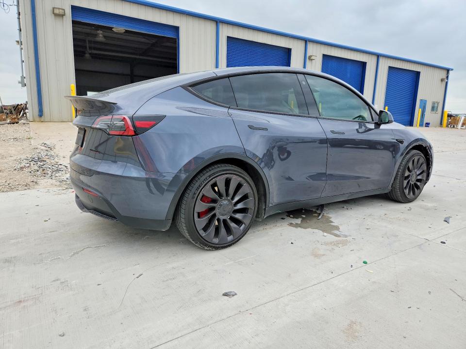 2023 Tesla Model y VIN 7SAYGDEF6PF620921 COPART salvage auction — FRONT END, Tx - Certificate Of Title, sold $5,100 on 2026-07-17 (photo 3)
