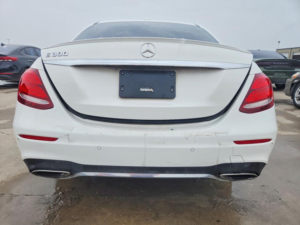 2017 Mercedes-benz E-class VIN WDDZF4JB0HA240769 COPART salvage auction — REAR END, Tx - Certificate Of Title (P), sold $7,900 on 2026-07-27 (photo 6)