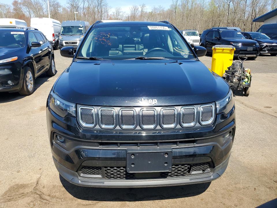 2022 Jeep Compass VIN 3C4NJDBB4NT199766 COPART salvage auction — MINOR DENT/SCRATCHES, Va - Certificate Of Title, sold $7,000 on 2026-07-27 (photo 5)