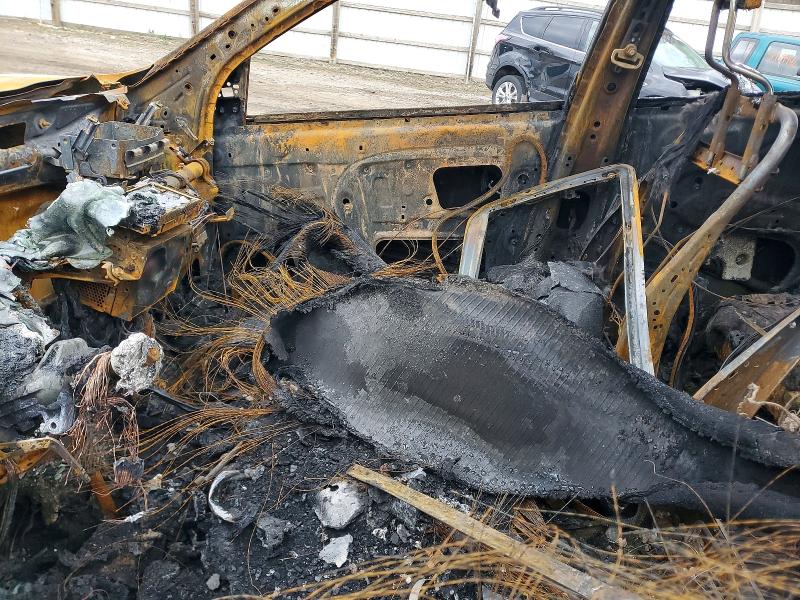 2017 Toyota Rav 4 VIN JTMRFREV1HD202414 COPART salvage auction — BURN, Mi - Scrap Certificate Of Title, sold $200 on 2026-07-22 (photo 7)