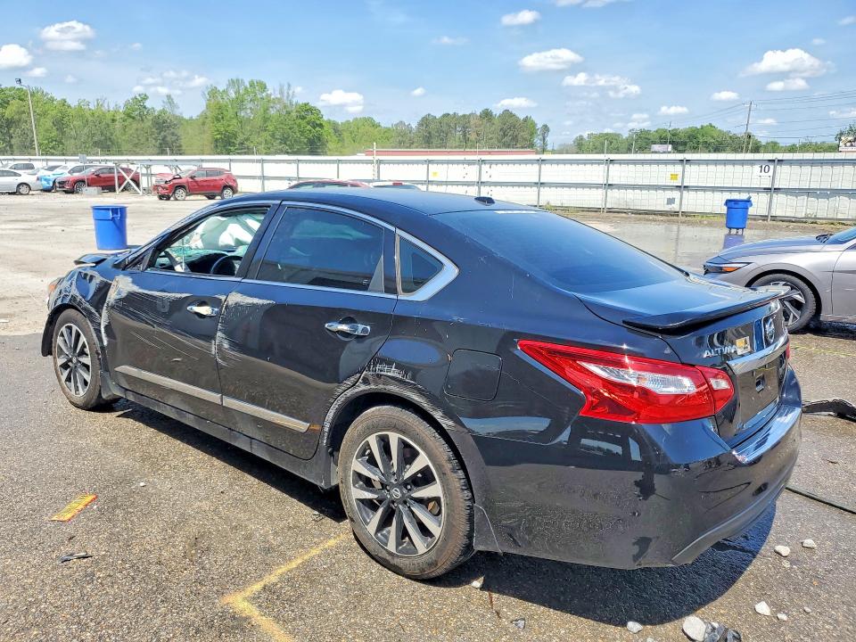 2017 Nissan Altima VIN 1N4AL3AP0HC498953 COPART salvage auction — ROLLOVER, AL - CERT OF TITLE-SALVAGE TITLE, sold $525 on 2026-07-02 (photo 2)