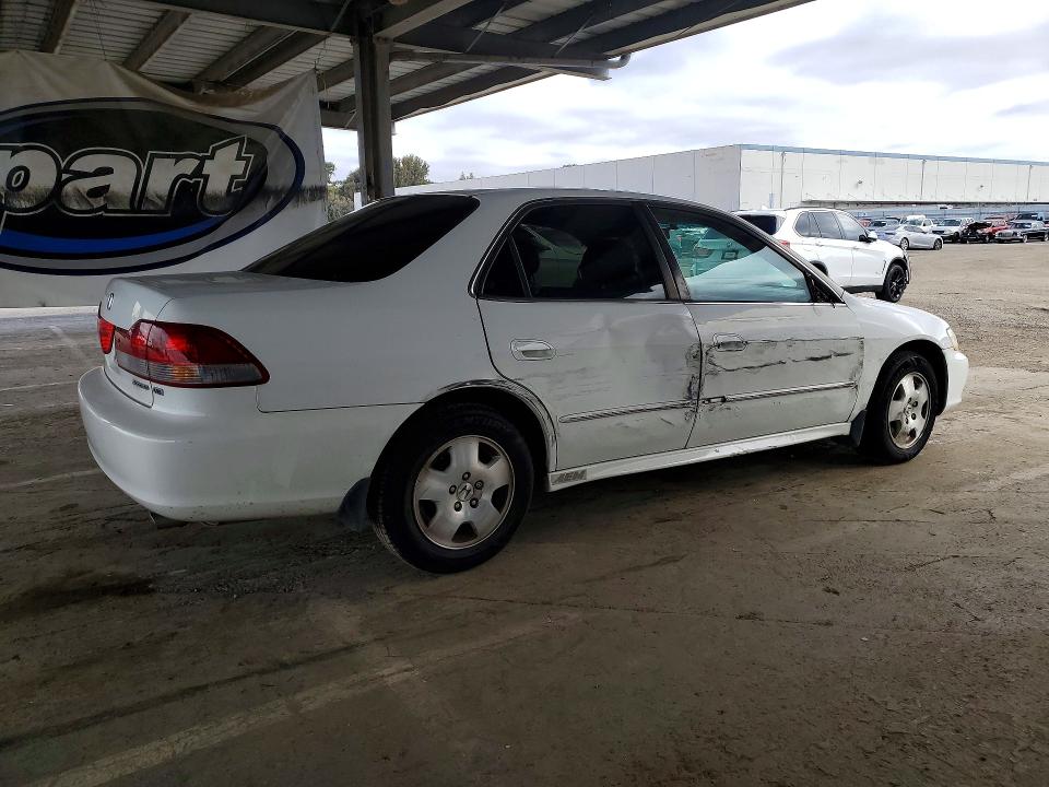 2001 Honda Accord VIN 1HGCG16581A043435 COPART salvage auction — SIDE, Ca - Salvage Certificate, sold $325 on 2026-07-02 (photo 3)