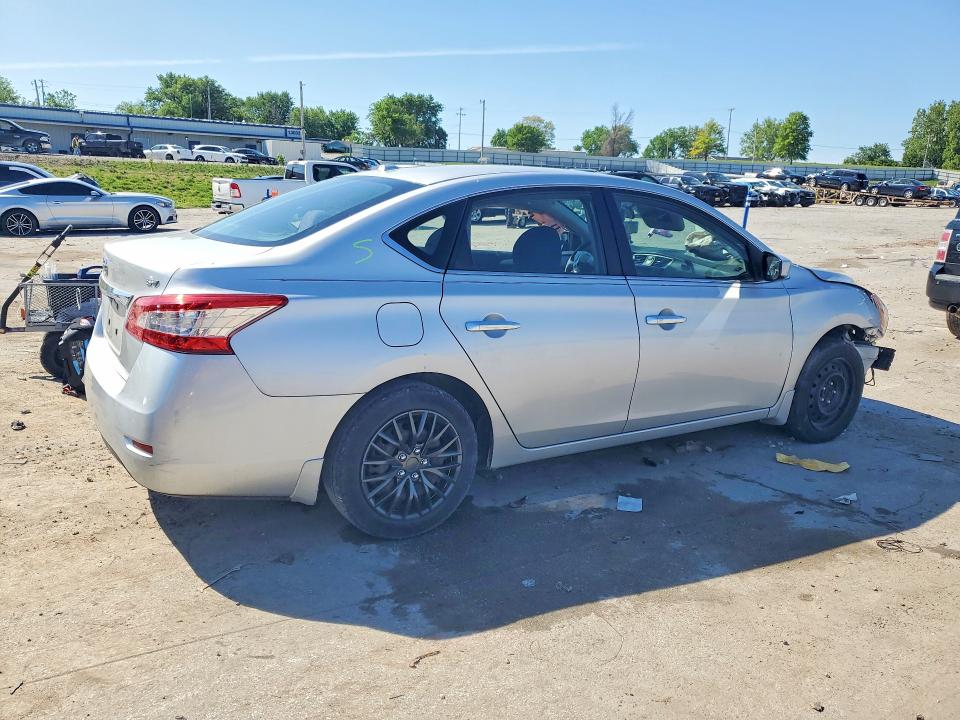 2015 Nissan Sentra VIN 3N1AB7APXFL695606 COPART salvage auction — FRONT END, MO - SALVAGE CERTIFICATE OF TITLE, sold $325 on 2026-07-02 (photo 3)