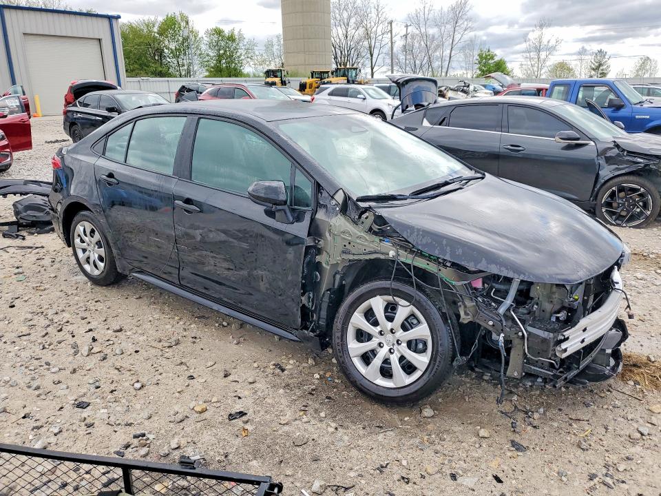 2026 Toyota VIN 5YFB4MDE2TP405524 COPART salvage auction — SIDE, Il - Salvage Certificate, sold $7,000 on 2026-07-09 (photo 4)