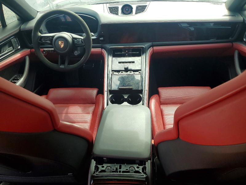 2025 Porsche Panamera VIN WP0AA2YA0SL010152 COPART salvage auction — VANDALISM, FL - CERT OF TITLE-SALVAGE THEFT, sold $65,500 on 2026-07-09 (photo 8)