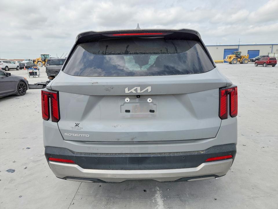 2024 Kia Sorento VIN 5XYRK4JF5RG284812 COPART salvage auction — FRONT END, Tx - Salvage Vehicle Title, sold $4,650 on 2026-07-17 (photo 6)