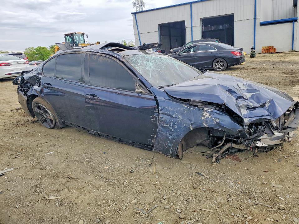 2013 BMW 3er VIN WBA3B5C53DF595048 COPART salvage auction — ROLLOVER, Nj - Cert Of Title-Salvage, sold $400 on 2026-07-13 (photo 4)