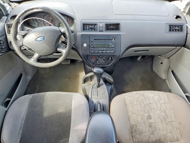 2007 Ford Focus VIN 1FAFP34N37W102581 COPART salvage auction — FRONT END, Ia - Salvage W/Salvage History, sold $275 on 2026-07-08 (photo 8)