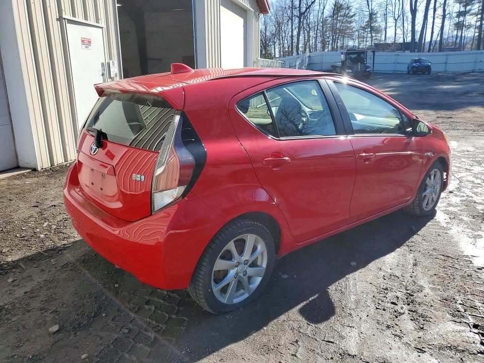 2016 Toyota Prius VIN JTDKDTB36G1118015 COPART salvage auction — FRONT END, Vt - Cert Of Title-Salvage Vehicle, sold $2,400 on 2026-07-06 (photo 3)