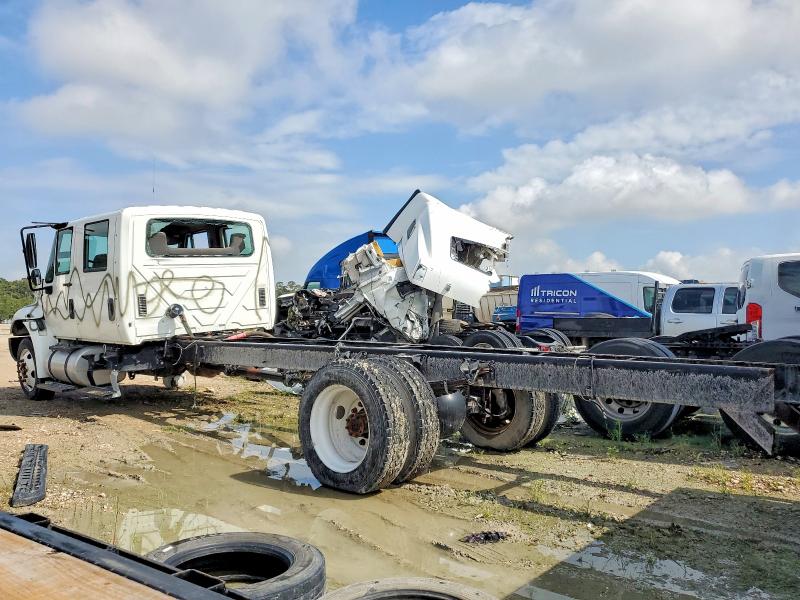 2013 International 4000 series VIN 3HAJTSKMXDL300964 COPART salvage auction — VANDALISM, TX - SALVAGE VEHICLE TITLE, sold $2,850 on 2026-07-10 (photo 3)