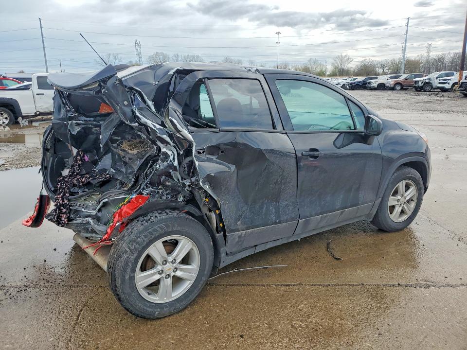 2020 Chevrolet Trax VIN KL7CJKSB3LB317099 COPART salvage auction — REAR END, MI - CERTIFICATE OF TITLE, sold $1,500 on 2026-07-02 (photo 3)