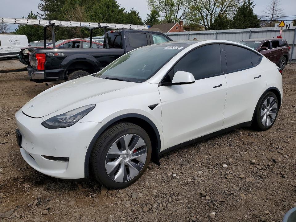 2021 Tesla Model y VIN 5YJYGAEE3MF191025 COPART salvage auction — SIDE, Md - Cert Of Salvage < 75% Damage, sold $250 on 2026-07-27 (photo 1)