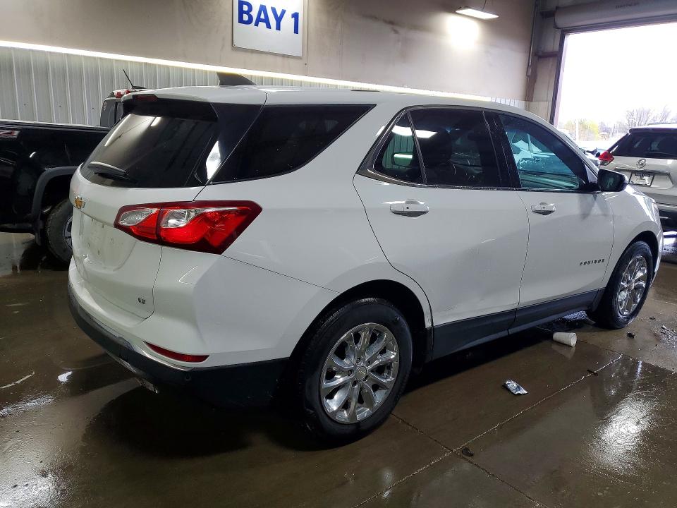 2019 Chevrolet Equinox VIN 2GNAXKEV1K6118804 COPART salvage auction — SIDE, Il - Salvage Certificate, sold $2,050 on 2026-07-09 (photo 3)
