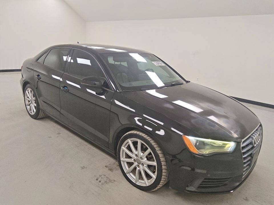 2016 Audi A3 VIN WAUA7GFF1G1117687 COPART salvage auction — MINOR DENT/SCRATCHES, TX - CERTIFICATE OF TITLE, sold $150 on 2026-07-21 (photo 4)