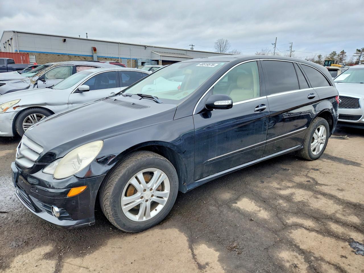 2008 Mercedes-Benz R-Class VIN 4JGCB65E28A074309 COPART salvage auction — Side, CT - CERTIFICATE OF TITLE, sold $800 on 2026-07-03 (photo 1)