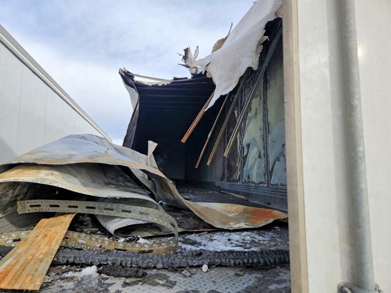 2021 Wabash Dvcvhpc VIN 1JJV532D6ML277451 COPART salvage auction — BURN, MT - CERTIFICATE OF TITLE TOTALED, sold $90 on 2026-10-06 (photo 6)