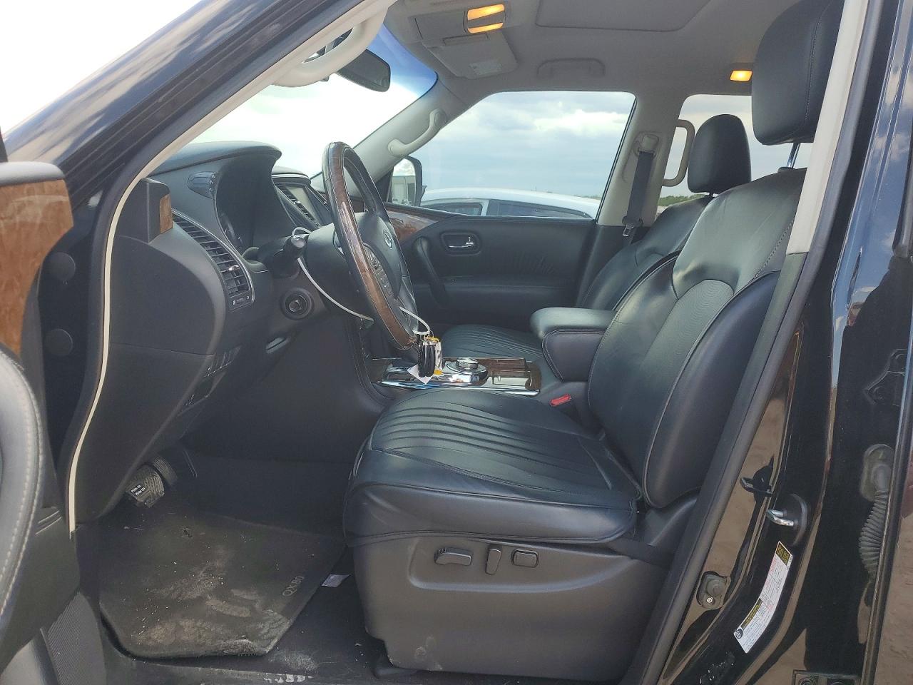 2017 Infiniti QX80 VIN JN8AZ2NE9H9158312 COPART salvage auction — Minor Dent/Scratches, TX - CERTIFICATE OF TITLE (P), sold $4,400 on 2026-07-08 (photo 7)