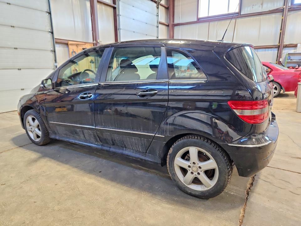 2008 Mercedes-benz B-class VIN WDDFH33XX8J382787 COPART salvage auction — VANDALISM, AB - OOP - ACTIVE, sold $900 on 2026-08-20 (photo 2)