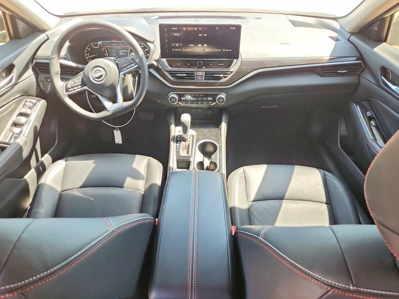 2025 Nissan Altima VIN 1N4BL4CV5SN377353 COPART salvage auction — REAR END, Salvage Title, sold $9,600 on 2026-08-19 (photo 8)