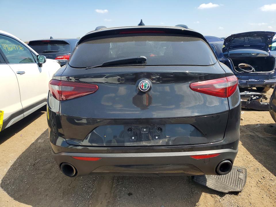 2018 Alfa romeo Stelvio VIN ZASFAKPN4J7B71533 COPART salvage auction — FRONT END, Il - Salvage Certificate, sold $1,850 on 2026-07-07 (photo 6)