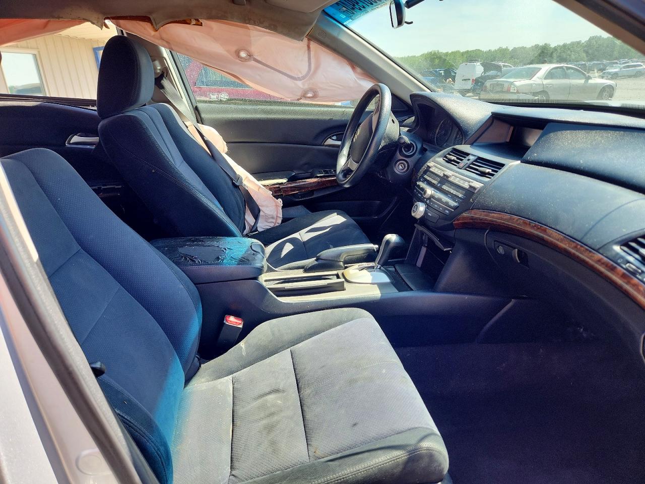 2011 Honda Accord Crosstour VIN 5J6TF1H3XBL002219 COPART salvage auction — Side, TN - SALVAGE CERTIFICATE, sold $575 on 2026-07-02 (photo 7)