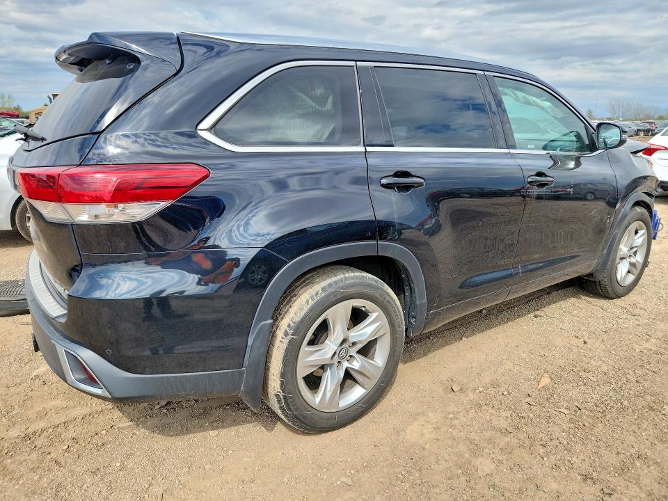 2017 Toyota Highlander VIN 5TDDZRFH2HS447091 COPART salvage auction — FRONT END, Il - Salvage Certificate, sold $9,400 on 2026-07-07 (photo 3)