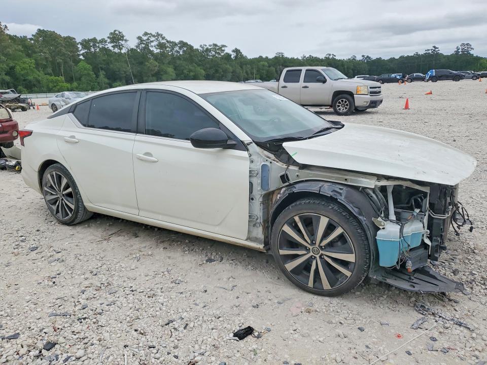2019 Nissan VIN 1N4BL4CV9KC250293 COPART salvage auction — FRONT END, Tx - Certificate Of Title, sold $4,000 on 2026-07-02 (photo 4)