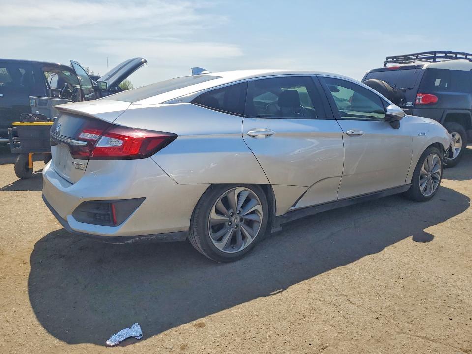 2018 Honda Clarity VIN JHMZC5F3XJC008165 COPART salvage auction — FRONT END, PA - CERTIFICATE OF SALVAGE, sold $4,100 on 2026-07-02 (photo 3)
