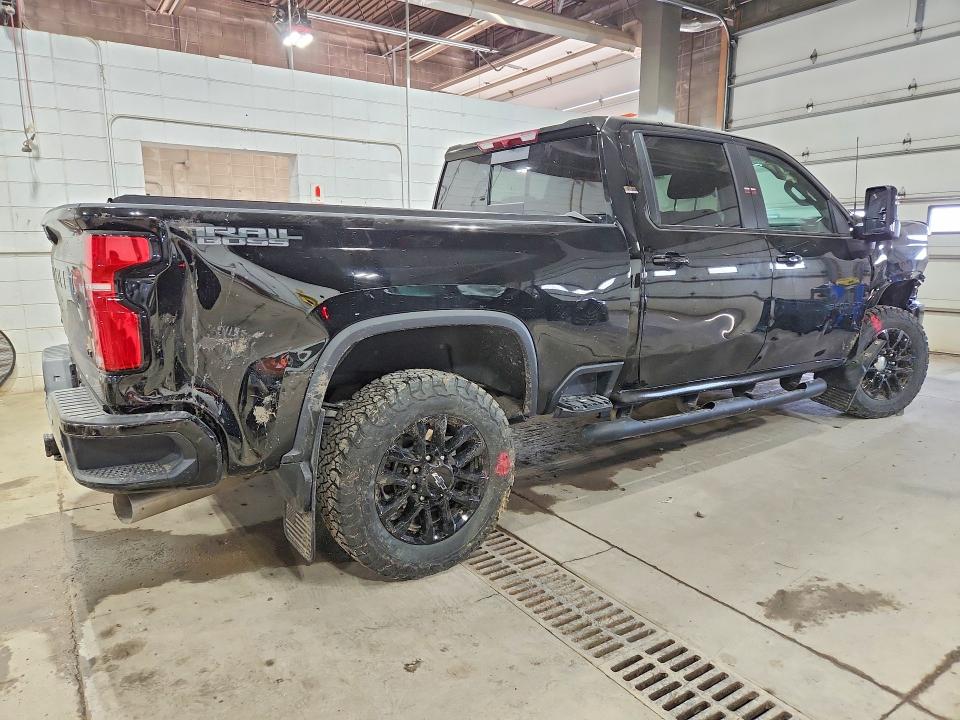 2026 Chevrolet Silverado 3500 VIN 1GC4KTEY5TF142289 COPART salvage auction — ALL OVER, Mn - Cert Of Title-Salvage, sold $17,700 on 2026-07-07 (photo 3)