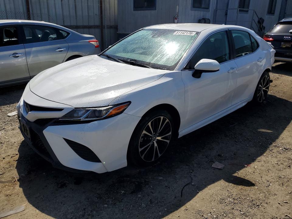 2020 Toyota Camry VIN 4T1G11AK9LU930991 — COPART salvage auction photo