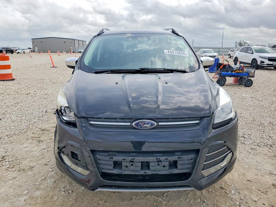 2016 Ford Escape VIN 1FMCU0GX8GUB45595 COPART salvage auction — FRONT END, Tx - Salvage Vehicle Title, sold $2,300 on 2026-07-02 (photo 5)