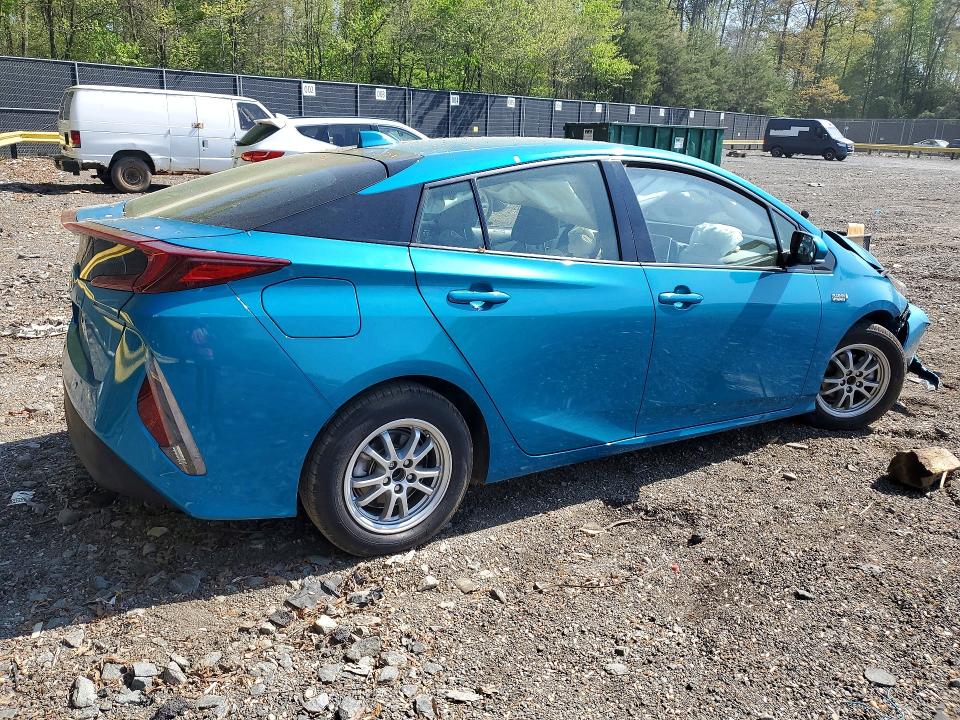 2017 Toyota Prius VIN JTDKARFP2H3060127 COPART salvage auction — FRONT END, Md - Cert Of Salvage > 75% Damage, sold $3,900 on 2026-07-17 (photo 3)