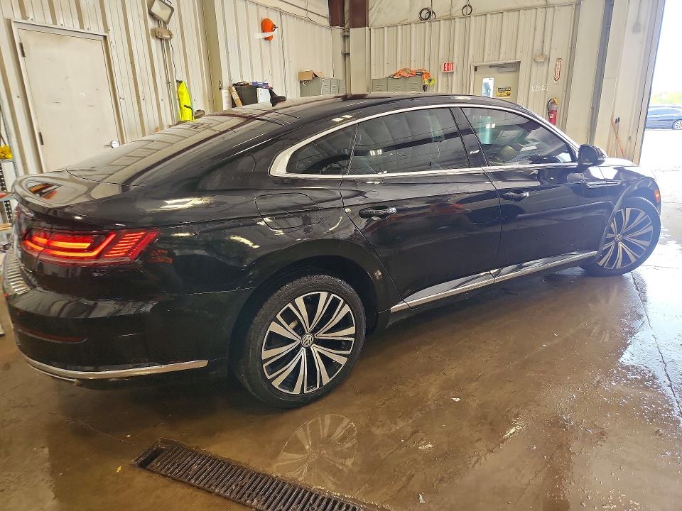 2019 Volkswagen Arteon VIN WVWBR7AN6KE009308 COPART salvage auction — REAR END, WI - CERTIFICATE OF TITLE, sold $8,200 on 2026-07-20 (photo 3)