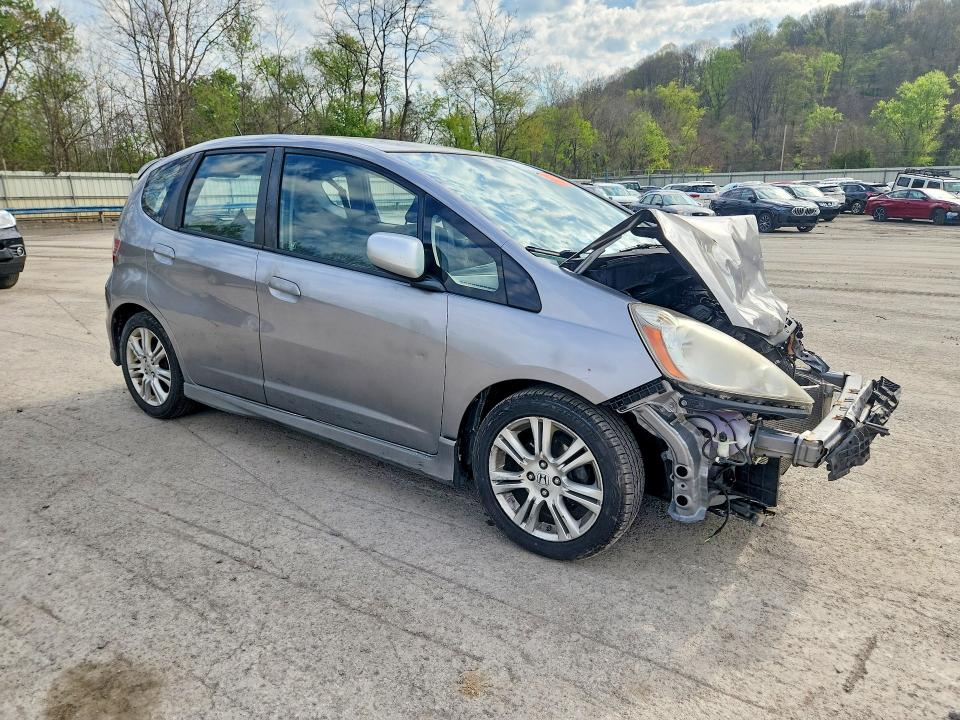 2009 Honda Fit VIN JHMGE88449S017826 COPART salvage auction — FRONT END, Pa - Certificate Of Salvage, sold $800 on 2026-07-09 (photo 4)