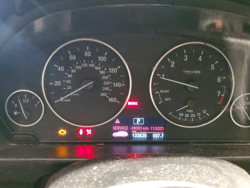 2013 BMW 3er VIN WBA3B5G55DNP41210 COPART salvage auction — NORMAL WEAR, Salvage Title, sold $3,000 on 2026-07-22 (photo 9)