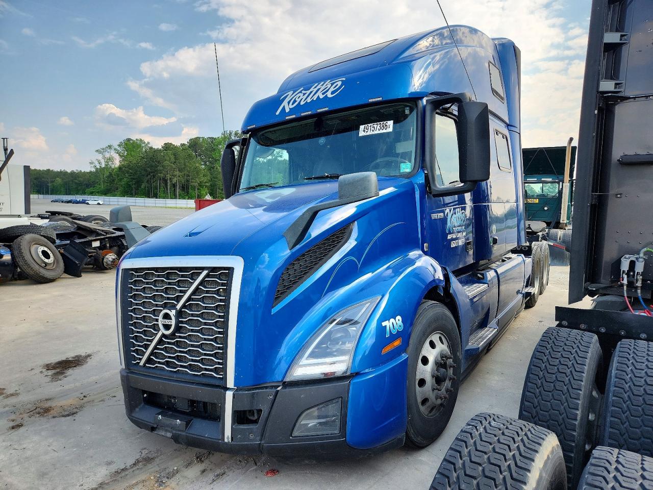 2022 Volvo VNL VIN 4V4NC9EH8NN303803 — COPART salvage auction photo