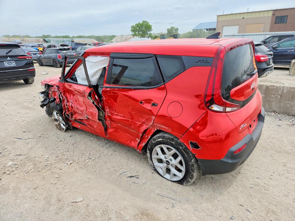 2022 Kia Soul VIN KNDJ23AU8N7180439 COPART salvage auction — SIDE, Ks - Cert Of Title-Salvage, sold $1,650 on 2026-07-16 (photo 2)
