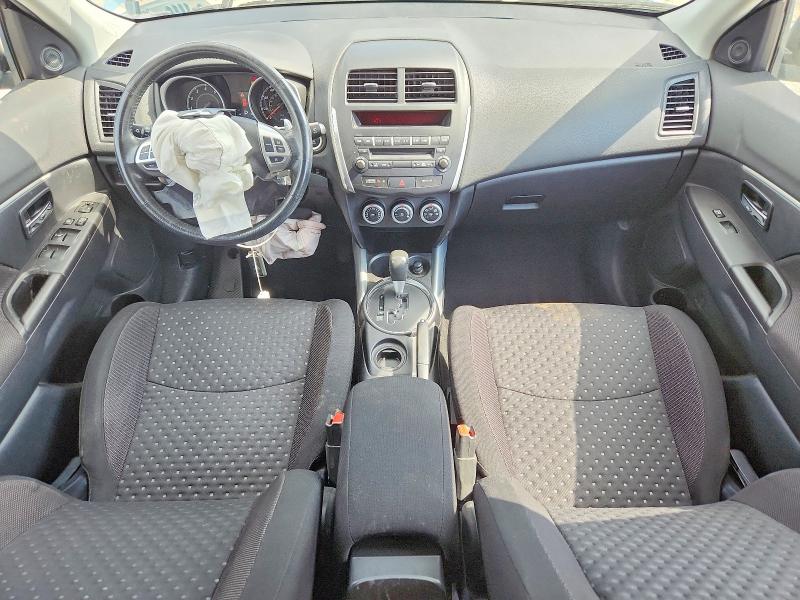 2011 Mitsubishi Outlander VIN JA4AP4AU4BZ015280 COPART salvage auction — FRONT END, Ky - Bill Of Sale/Part Only/No Titl, sold $425 on 2026-07-23 (photo 8)
