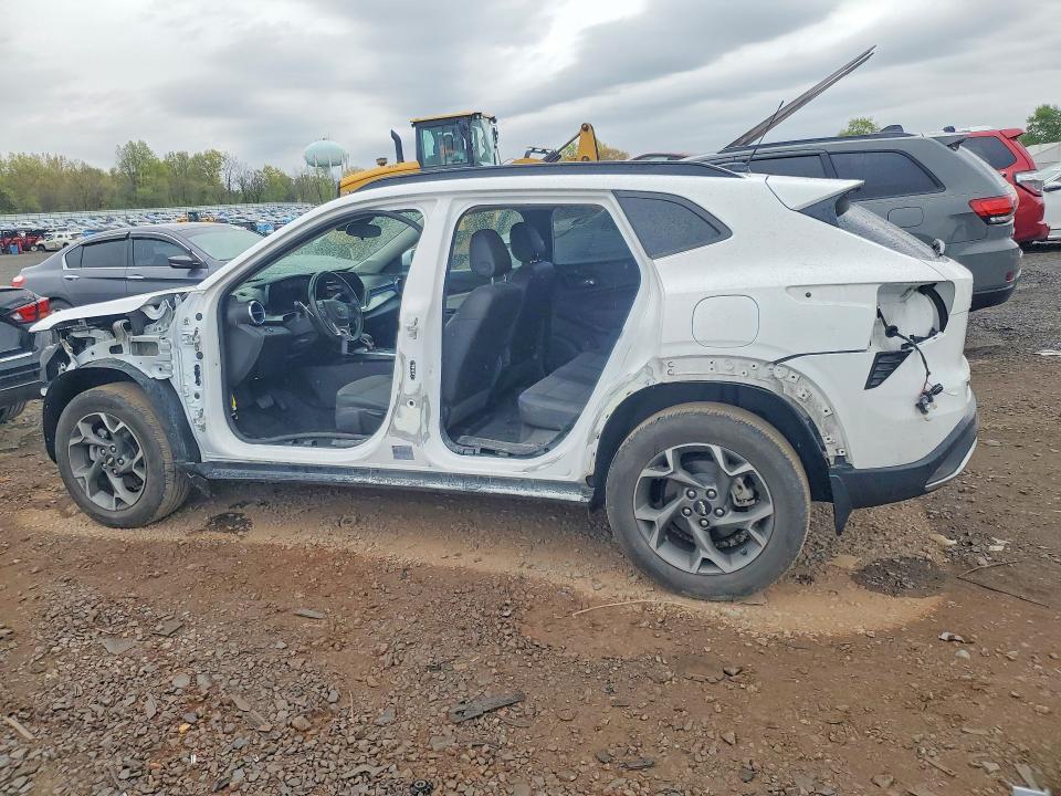 2025 Chevrolet Trax VIN KL77LHEP3SC022924 COPART salvage auction — FRONT END, Id - Salvage Certificate Of Title, sold $3,150 on 2026-07-02 (photo 2)
