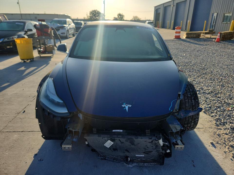 2020 Tesla Model 3 VIN 5YJ3E1EB5LF617625 COPART salvage auction — SIDE, Tx - Certificate Of Title, sold $175 on 2026-07-28 (photo 5)